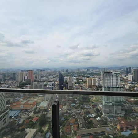 Apartamento The Luxe Colony Klcc Kuala Lumpur Exterior foto