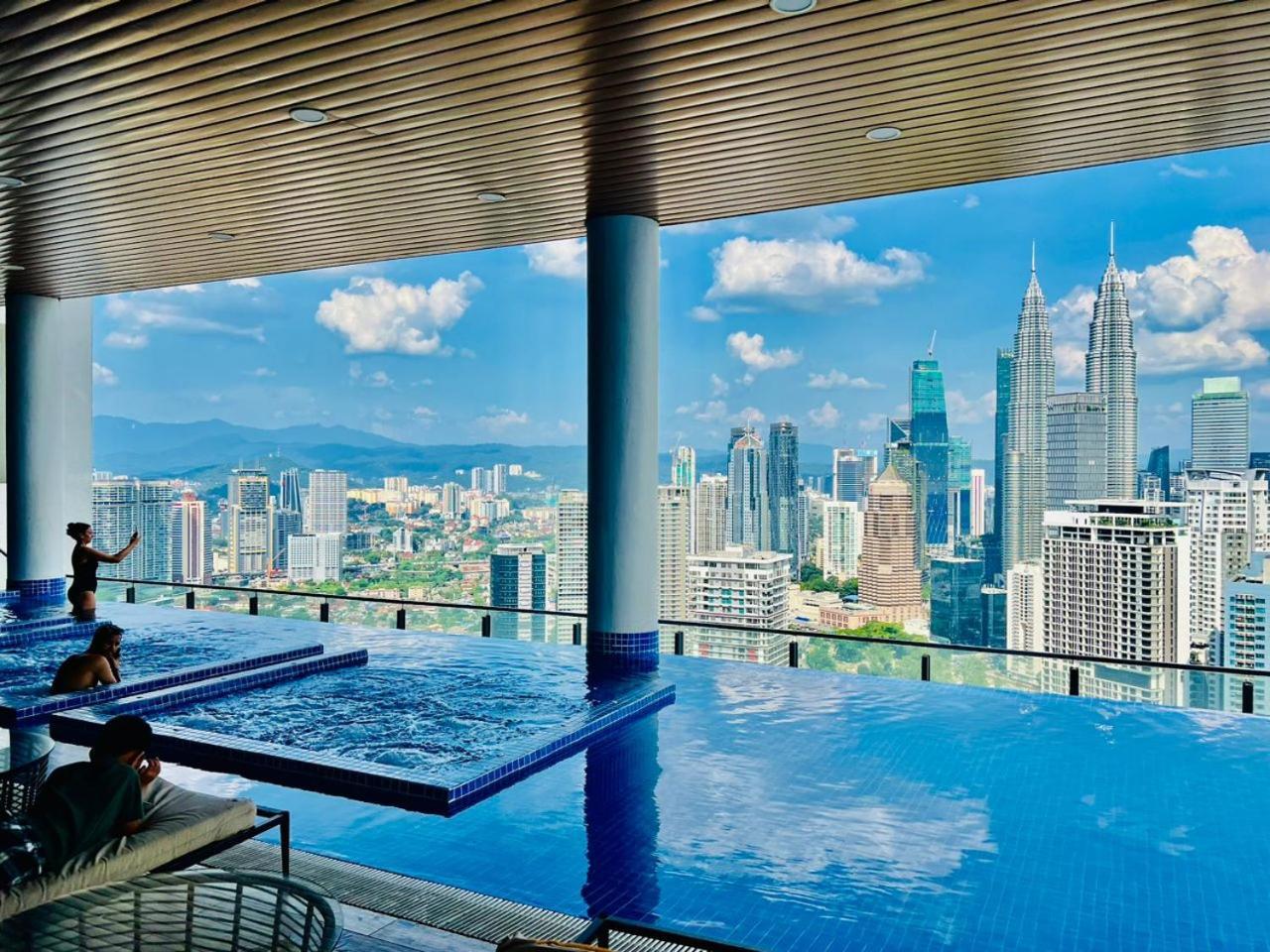 Apartamento The Luxe Colony Klcc Kuala Lumpur Exterior foto
