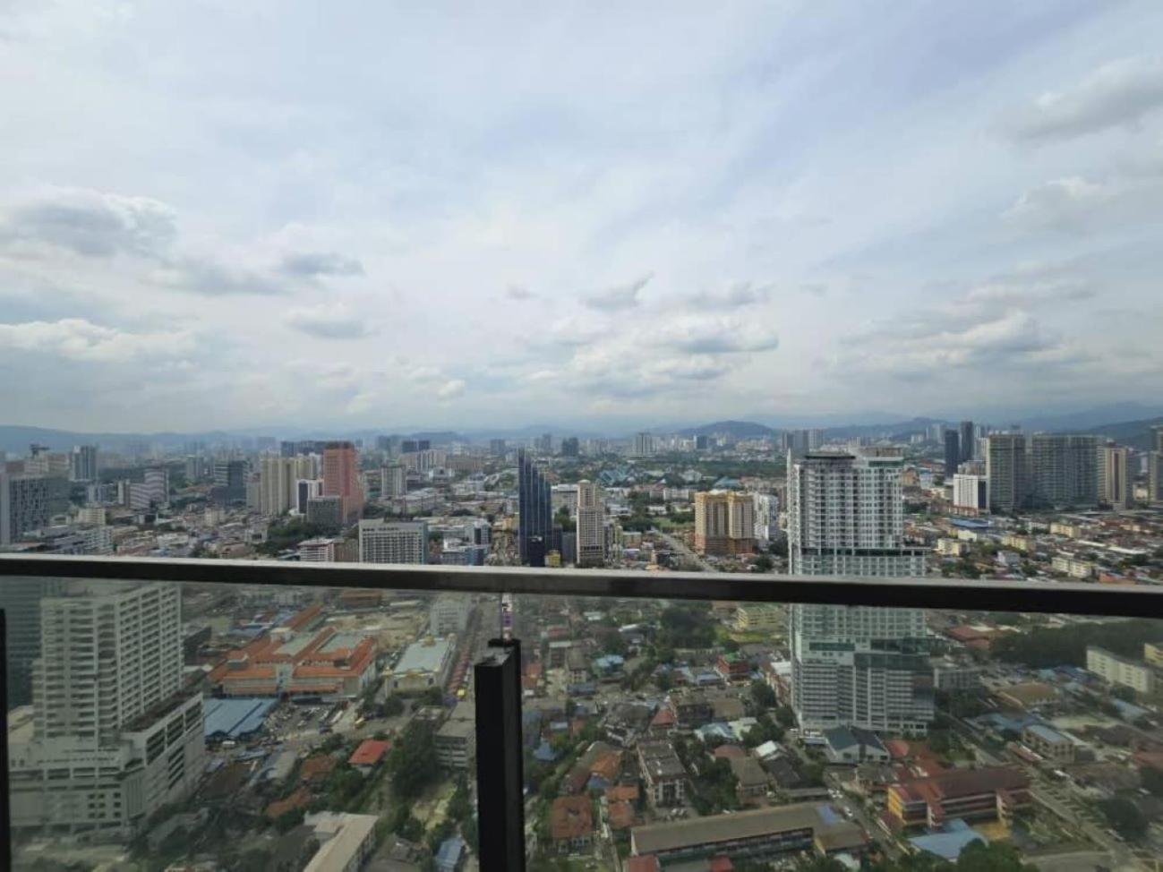 Apartamento The Luxe Colony Klcc Kuala Lumpur Exterior foto