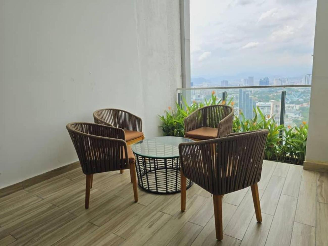 Apartamento The Luxe Colony Klcc Kuala Lumpur Exterior foto